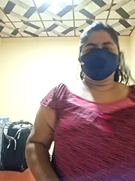 Snapshot of RosiBaby_S chatting on July 16, 4:35 pm RosiBaby S online show from July 16, 4:35 pm