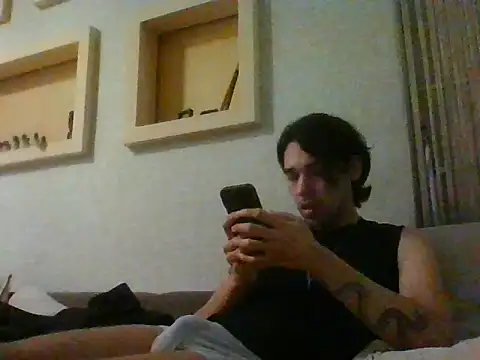 Snapshot of Vermann chatting on June 12, 10:52 pm Vermann online show from June 12, 10:52 pm