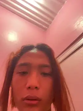 Snapshot of maecha12 chatting on June 15, 11:34 am maecha12 online show from June 15, 11:34 am