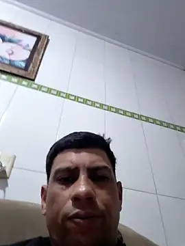 Snapshot of paulogostoso25 chatting on June 23, 2:31 am paulogostoso25 online show from June 23, 2:31 am