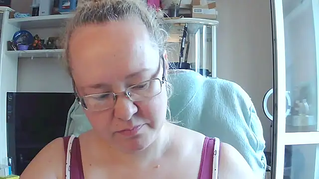 Viola27 online show from July 17, 7:15 am