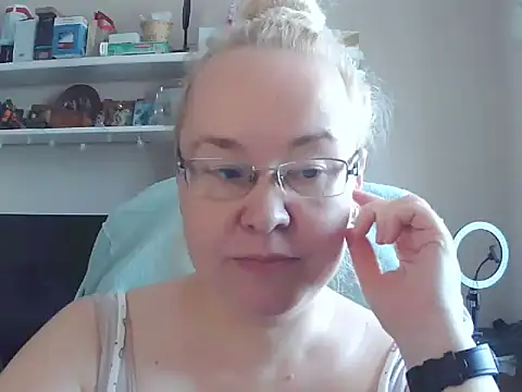 Viola27 online show from July 28, 7:04 am