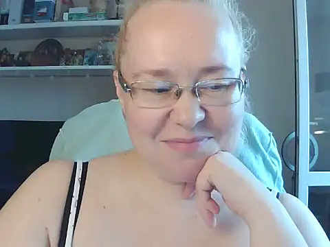 Viola27 online show from July 29, 9:51 am