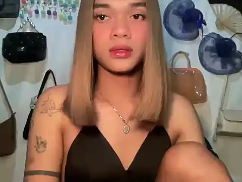 Snapshot of Justine0419 chatting on July 29, 5:33 pm Justine0419 online show from July 29, 5:33 pm