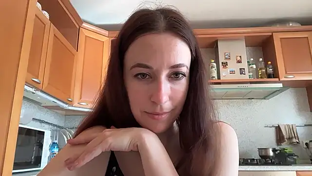 Snapshot of Flamingo_Queen chatting on June 11, 6:00 am Flamingo Queen online show from June 11, 6:00 am