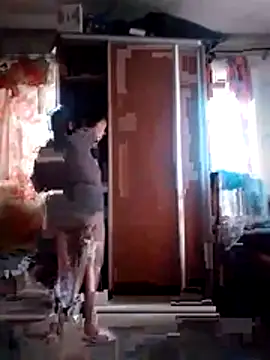 Snapshot of oksana72 chatting on February 14, 12:46 pm oksana72 online show from February 14, 12:46 pm