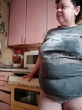 Snapshot of oksana72 chatting on March 6, 8:11 am oksana72 online show from March 6, 8:11 am