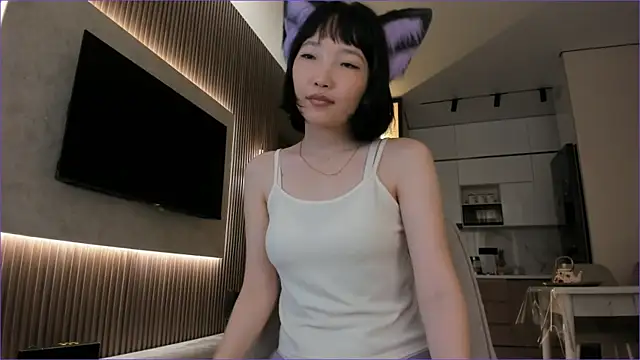 Snapshot of lumimii chatting on June 13, 4:32 am lumimii online show from June 13, 4:32 am