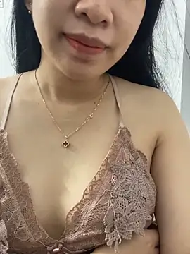 KieuLinh2k4 online show from June 7, 5:49 pm