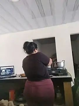 MiaBloom0 online show from July 28, 4:39 pm
