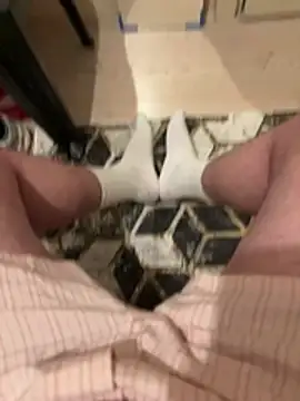 Hornyboytt online show from August 3, 7:06 pm
