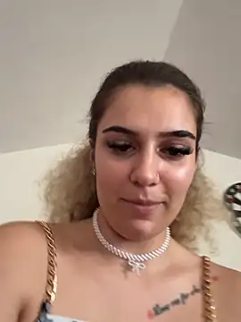 Snapshot of _Jessika13_ chatting on June 9, 4:40 pm Jessika13 online show from June 9, 4:40 pm