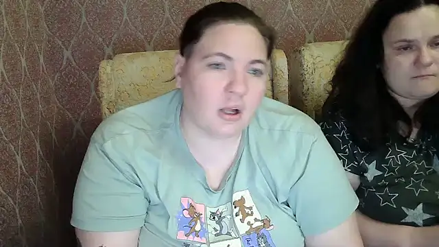 Snapshot of TiaMason chatting on June 13, 8:18 pm TiaMason online show from June 13, 8:18 pm