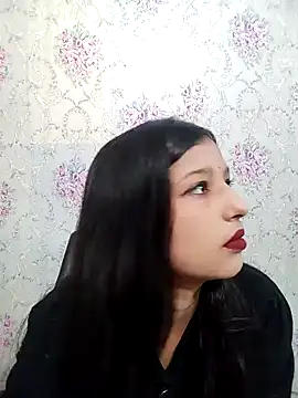 Queen Rosyy online show from June 14, 3:41 am