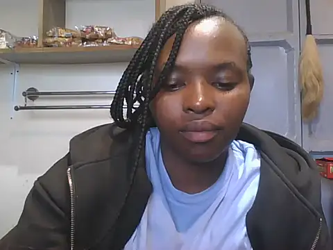 Snapshot of peacefulbignipple chatting on July 10, 6:17 am peacefulbignipple online show from July 10, 6:17 am