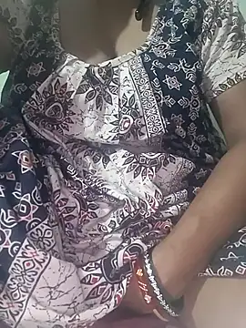 Snapshot of Sexy-Bhabi69 chatting on July 18, 9:24 am Sexy-Bhabi69 online show from July 18, 9:24 am