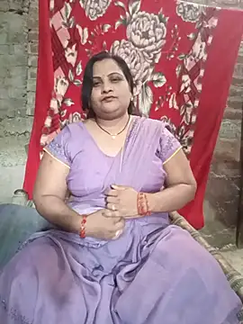 Snapshot of Hottie_riya01 chatting on June 11, 9:40 am Hottie riya01 online show from June 11, 9:40 am