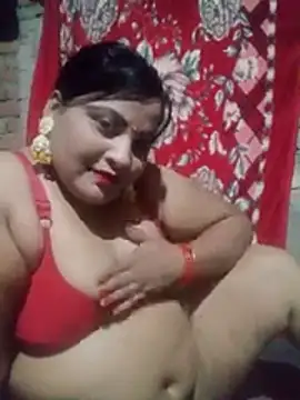 Snapshot of Hottie_riya01 chatting on June 14, 5:59 pm Hottie riya01 online show from June 14, 5:59 pm