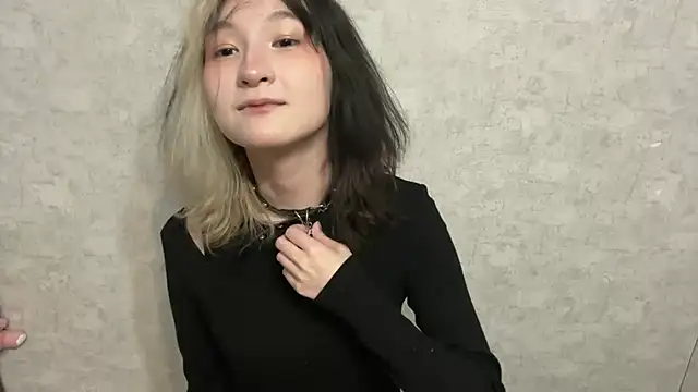 Snapshot of Lilfain_baby chatting on June 12, 12:09 am Lilfain baby online show from June 12, 12:09 am