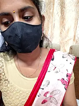 Clara-Lilly online show from June 11, 4:43 am