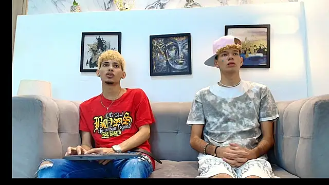 Snapshot of Hot_skinny_guys chatting on June 15, 7:27 pm Hot skinny guys online show from June 15, 7:27 pm
