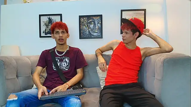 Hot skinny guys online show from July 31, 1:27 am