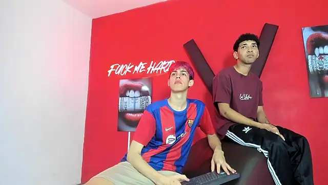 Funny dirty boys1 online show from June 12, 7:24 pm