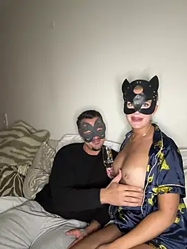 TheVelvetCouple online show from July 7, 9:52 pm