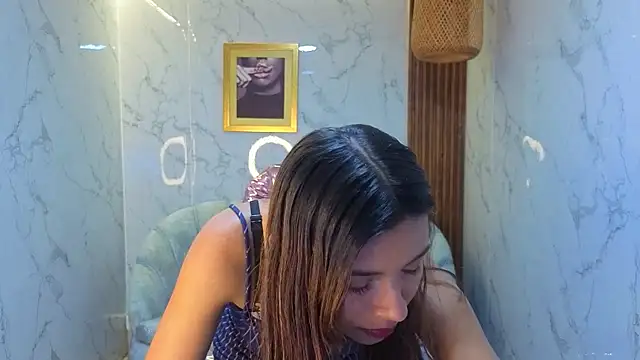 lisa s1 online show from June 26, 8:02 pm