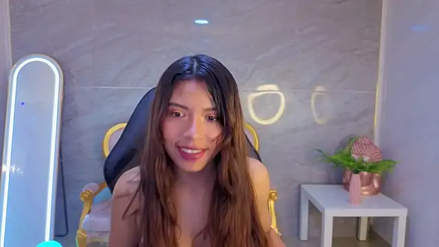 lisa s1 online show from July 4, 8:15 pm