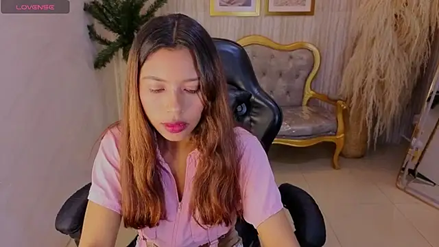 lisa s1 online show from July 11, 3:20 am
