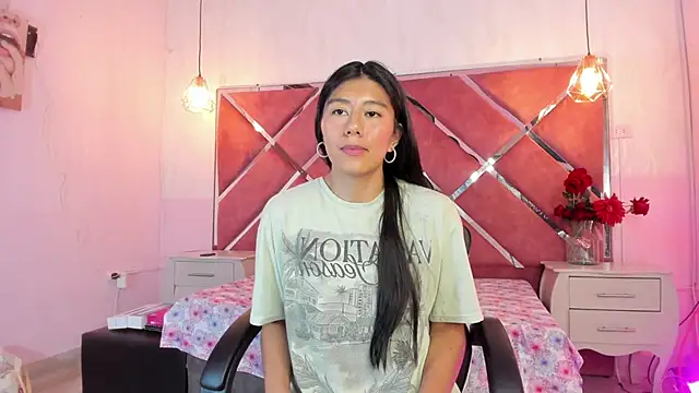 Snapshot of Carla_Alvez chatting on June 11, 12:32 am Carla Alvez online show from June 11, 12:32 am