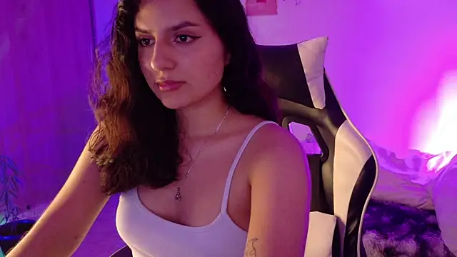 Selenyx 3 online show from June 25, 5:23 am