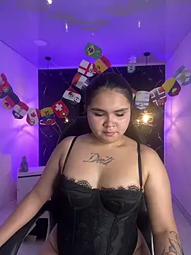 TifanyRoseX online show from July 15, 6:57 pm