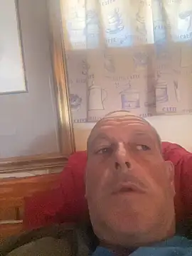 GeldenKuy online show from July 18, 11:58 am