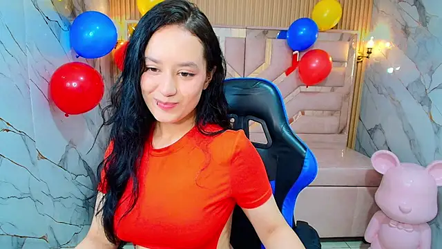 Aleja r  online show from June 28, 12:22 pm