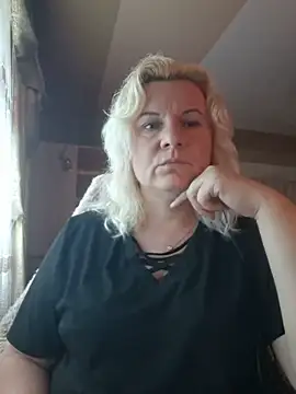 VikaRaine555 online show from June 13, 3:54 pm