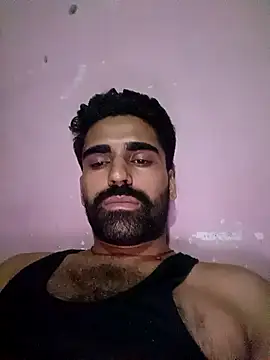 Snapshot of cuteboyaadi chatting on June 23, 7:23 pm cuteboyaadi online show from June 23, 7:23 pm
