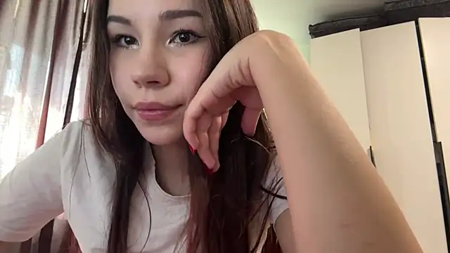 HotGirlMilla online show from June 30, 2:29 pm
