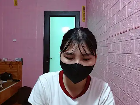 ThuyTien279 online show from July 16, 5:57 am