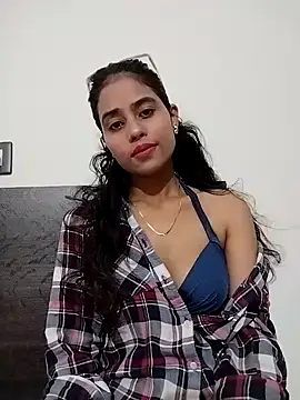 Nikitahot83 online show from June 20, 4:32 pm