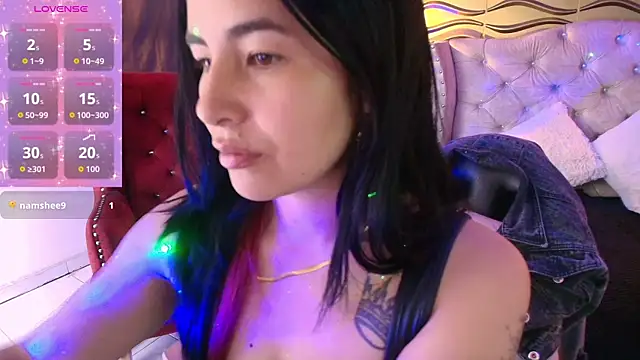 Snapshot of _Ninaharpper chatting on June 16, 12:52 pm Ninaharpper online show from June 16, 12:52 pm