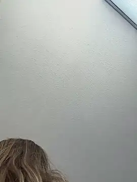aliisonparker26 online show from June 11, 4:16 pm