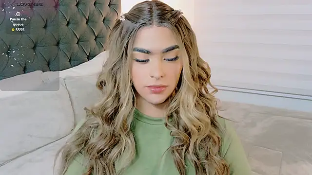 Scarlethvhonparker online show from November 6, 2:56 am