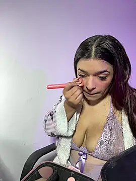Snapshot of catalina_rios1 chatting on June 19, 5:34 am catalina rios1 online show from June 19, 5:34 am
