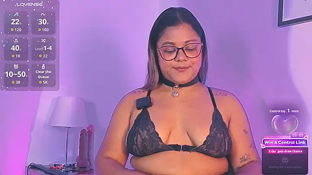 Snapshot of Chelseea_bluey chatting on July 15, 10:48 pm Chelseea bluey online show from July 15, 10:48 pm