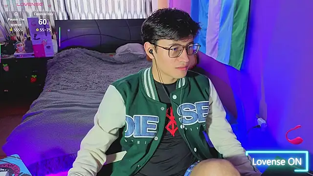 Angelito Twink online show from July 24, 3:43 pm