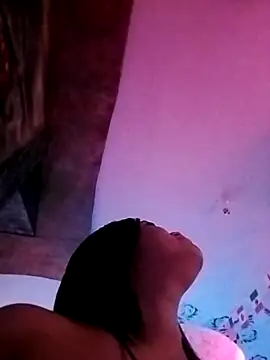 Camila hott 11 online show from July 18, 11:08 pm