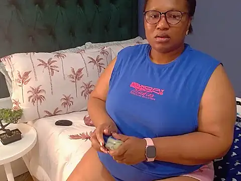 MISS BLACKBERY online show from June 28, 6:19 am
