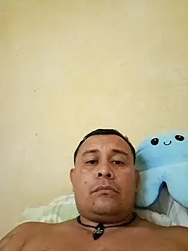 parejacalientenik online show from June 22, 10:51 pm